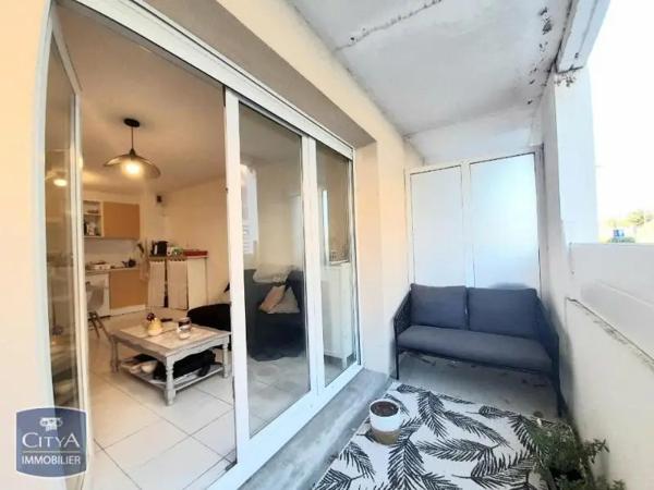 Appartement à louer 2 pièces 35.7m² Libourne (33500)