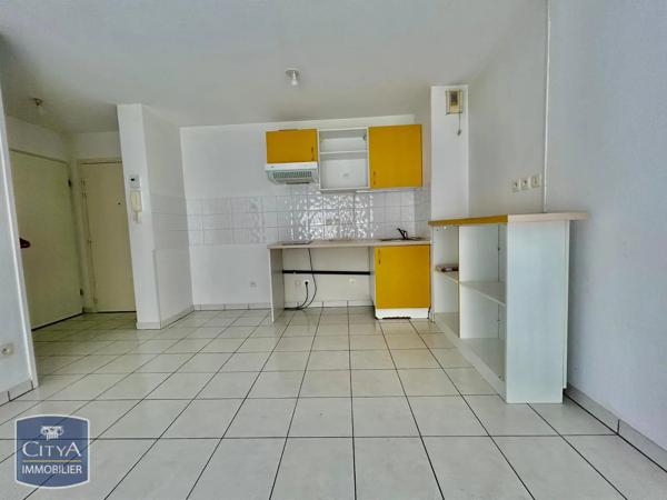 Appartement à louer 2 pièces 35.7m² Libourne (33500)