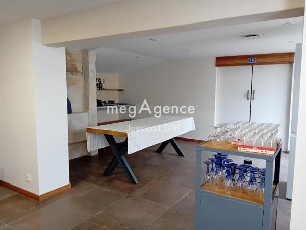 Maison à Villiers-en-Plaine, 79160 - 7 pièces 255m²