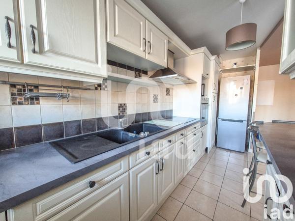 Appartement à vendre 4 pièces 78 m² Mantes-la-Jolie