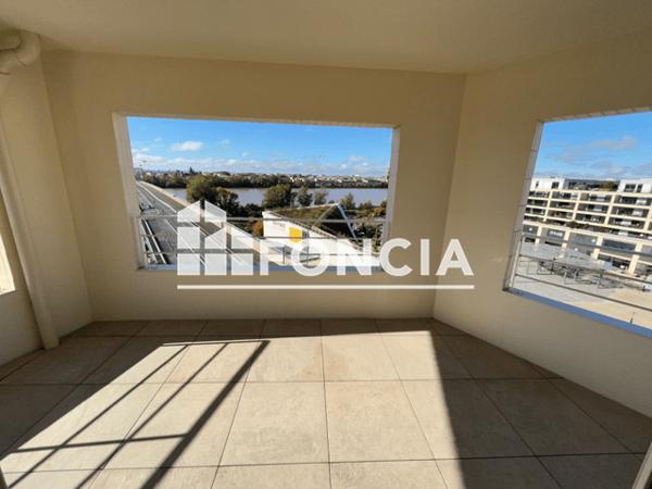 Location Appartement 4 pièces 91.64 m² - Bordeaux 33100