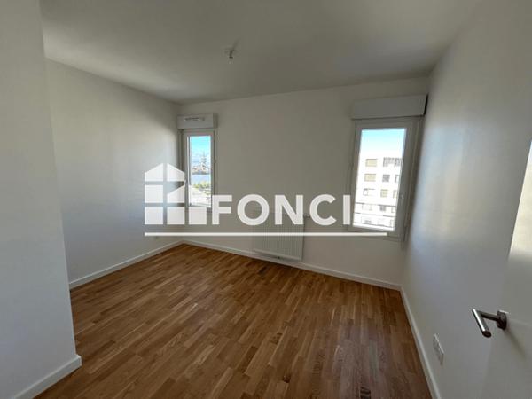 Location Appartement 4 pièces 91.64 m² - Bordeaux 33100