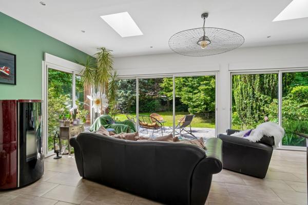 Vente Maison bourgeoise Neuilly-Plaisance 7 Pièces 231.16 m²