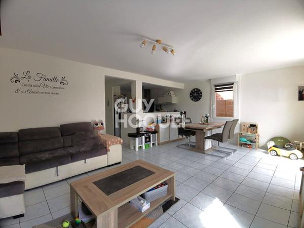 Semi individuelle récente avec jardin et garage