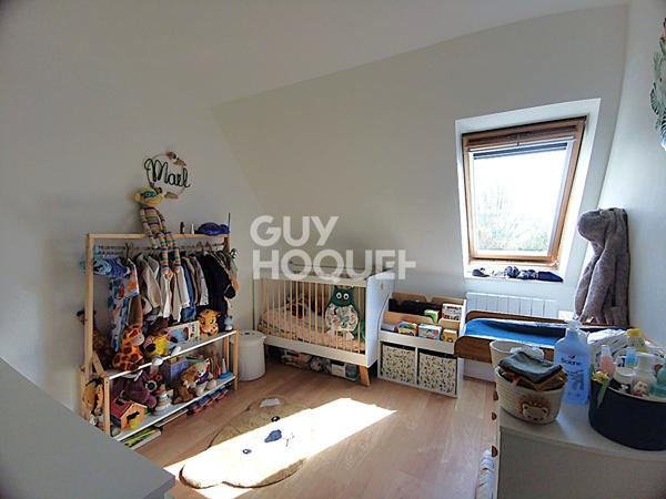 Semi individuelle récente avec jardin et garage