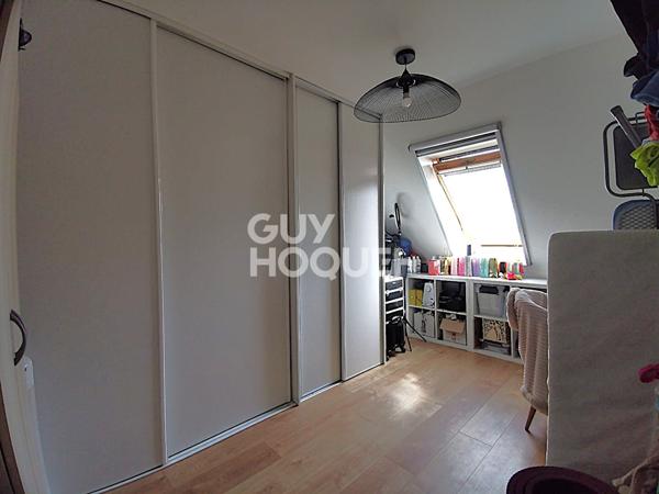 Semi individuelle récente avec jardin et garage