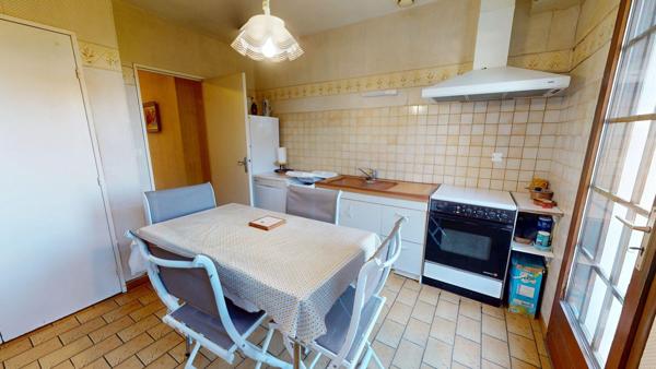 Maison à vendre à Royan - 4 pièces avec jardin
