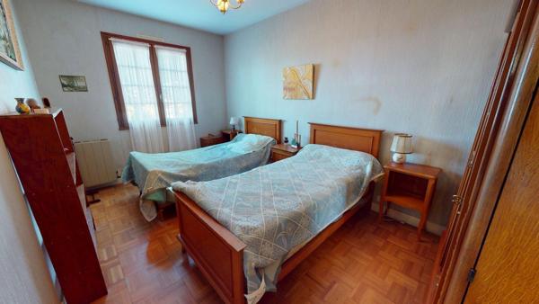 Maison à vendre à Royan - 4 pièces avec jardin