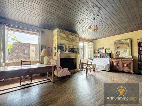 Vente Maison de village 6 pièces 220 m2 à Le Bugue