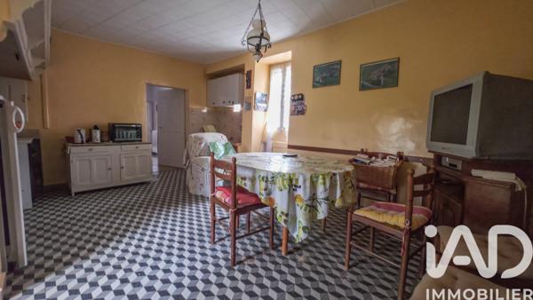 Maison à vendre 6 pièces 141 m² Barjac