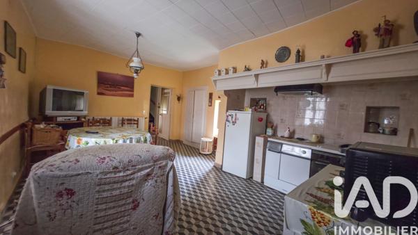 Maison à vendre 6 pièces 141 m² Barjac