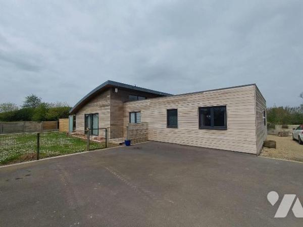 Maison plain pied  à vendre à Plouguerneau (29880) en Finistère (29)

Cette belle contemporai...