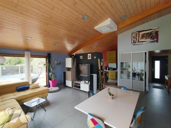 Maison plain pied  à vendre à Plouguerneau (29880) en Finistère (29)

Cette belle contemporai...