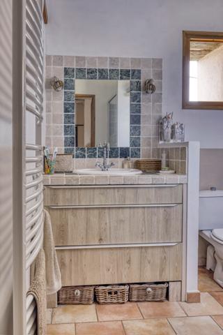 Châteaurenard (13160) Mas restauré avec piscine et dépendances