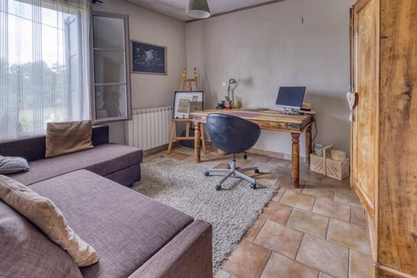 Châteaurenard (13160) Mas restauré avec piscine et dépendances