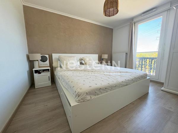 Nestenn Igny - Appartement 2 chambres, terrasse, 2 places de parking, ascenseur, quartier des Ruchères
