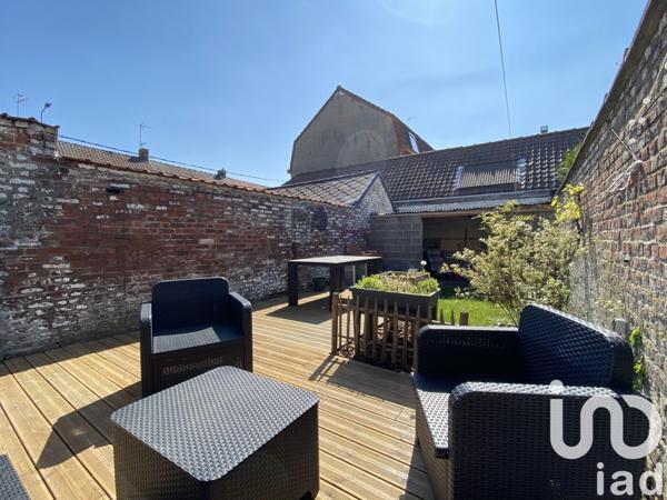 Maison 7 pièces de 130 m² à Halluin (59250)