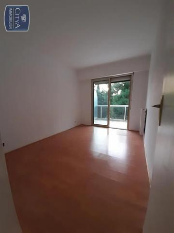 Appartement à louer 2 pièces 41.84m²