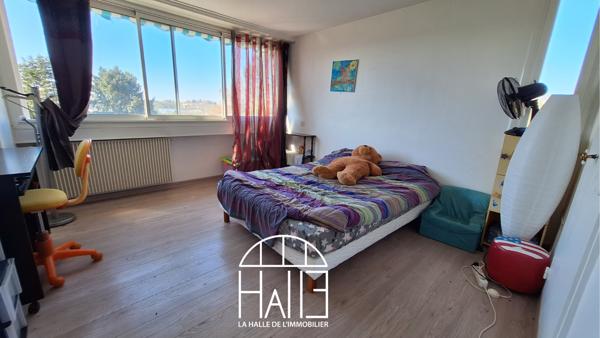 Maison 10 pièces - 300 m²