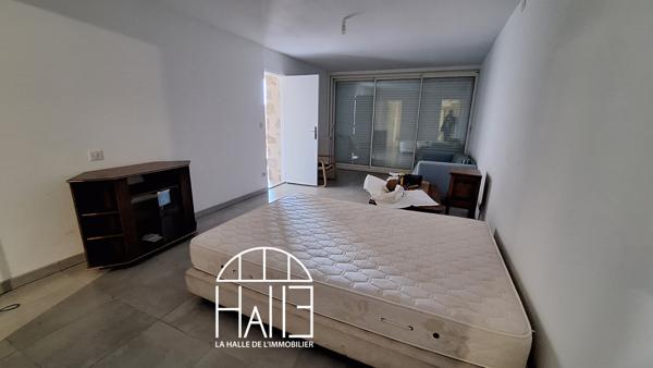 Maison 10 pièces - 300 m²