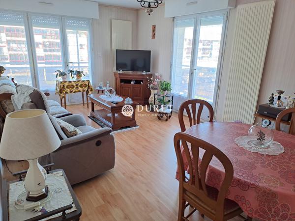 APPARTEMENT 2 PIECES AVEC PKG ET CAVE