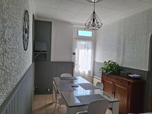 GIVORS CENTRE  Maison de ville de plus de 170  m2