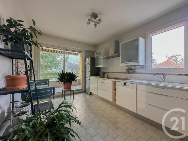 Appartement F3 à vendre  3 pièces - 97,55 m2 CHAMPAGNE AU MONT D OR - 69