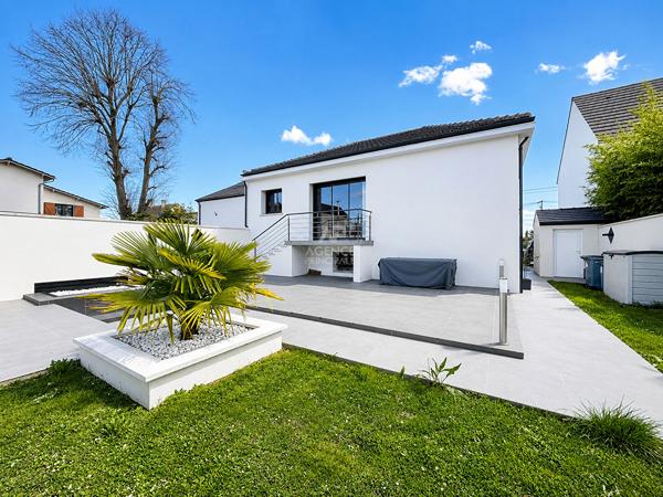 Maison Conflans Sainte Honorine 7 pièce(s) 183 m2 682 000 € **  - Référence  8209