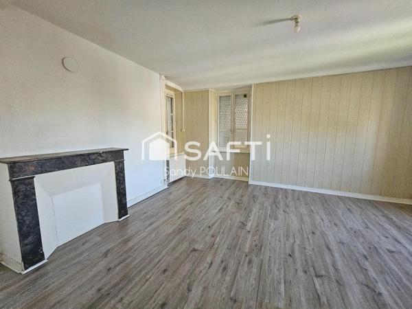 Ensemble immobilier composé de 10 appartements à  Agon Coutainville