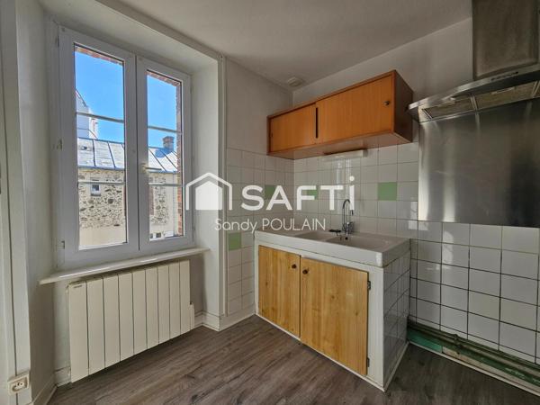 Ensemble immobilier composé de 10 appartements à  Agon Coutainville