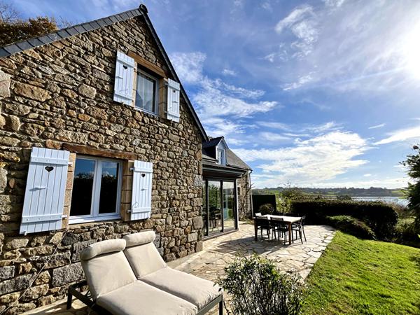 MAISON DE CHARME EN PIERRES - SAINT JOUAN - VUE RANCE