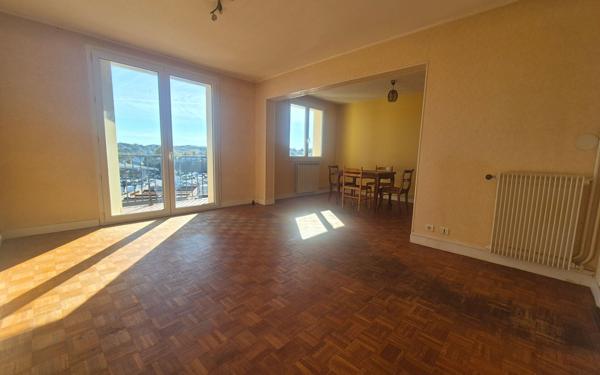 Appartement à vendre    3 pièces • 68,02 m2 Bayonne