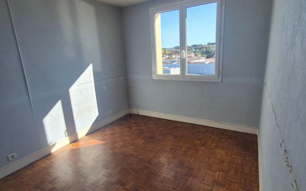 Appartement à vendre    3 pièces • 68,02 m2 Bayonne