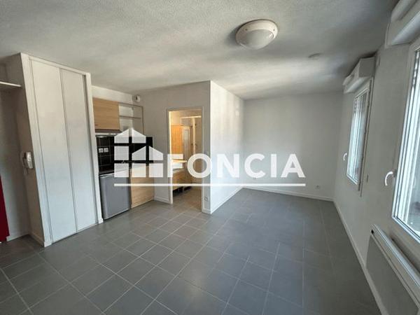 Location Studio 21.65 m² - 18 CHEMIN BARRAL Grenoble 38100