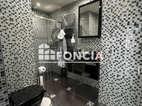 À vendre Maison 7 pièces 340 m² - Ormesson-sur-marne 94490