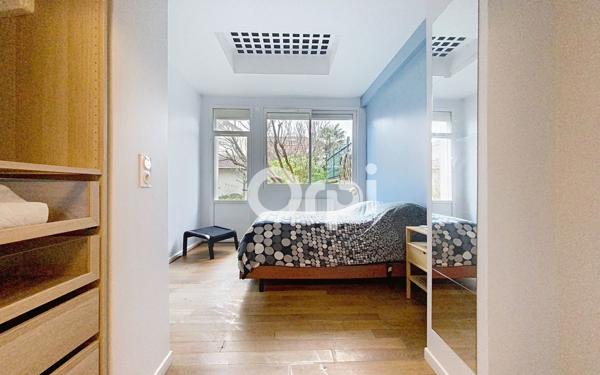 Maison à vendre    5 pièces • 174,88 m2 Clamart