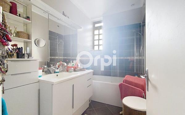 Maison à vendre    5 pièces • 174,88 m2 Clamart