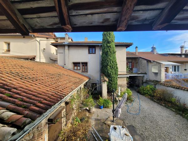 Maison de Ville Familiale 245m² à Rénover_Meximieux Centre