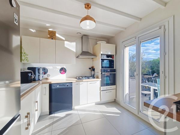 Maison à vendre  6 pièces - 120 m2 CORBAS - 69