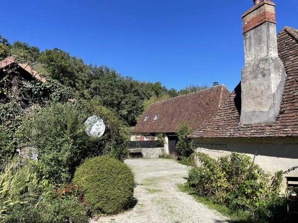 Maison à vendre |  Saint-Antoine-d'Auberoche |  11 pièces | 190 m²