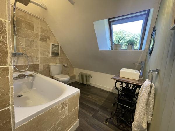 Maison à vendre |  Saint-Antoine-d'Auberoche |  11 pièces | 190 m²