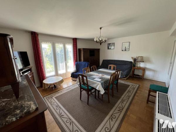 Maison d'habitation mitoyenne