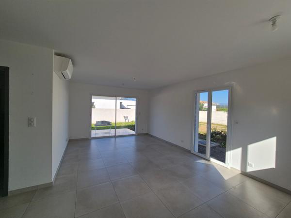 Jolie maison d'environ 72m2 sur terrain de 401m2