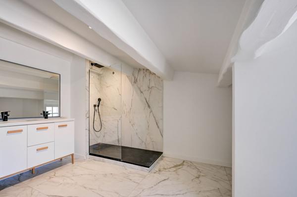 Vente Maison de luxe Aix-en-Provence 7 Pièces 320 m²