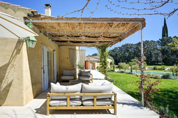 Vente Maison de luxe Aix-en-Provence 7 Pièces 320 m²