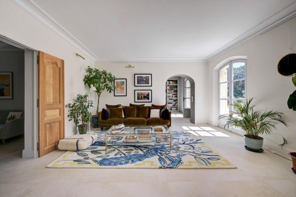 Vente Maison de luxe Aix-en-Provence 7 Pièces 320 m²