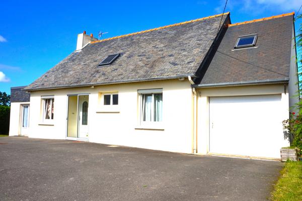 MAISON TRADITIONNELLE DE PLAIN PIED AU CALME