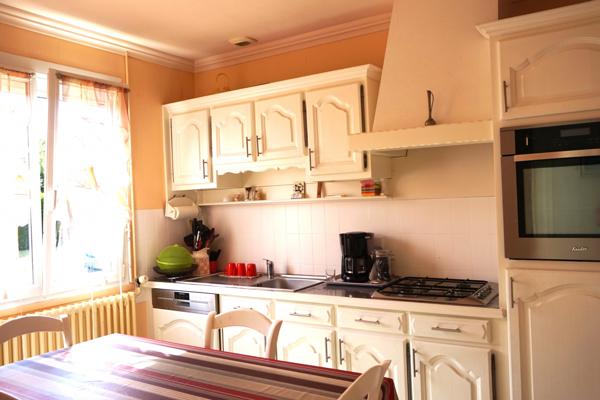 MAISON TRADITIONNELLE DE PLAIN PIED AU CALME