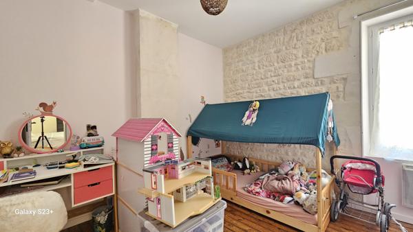 MAISON EN PIERRE ENTIEREMENT RENOVEE