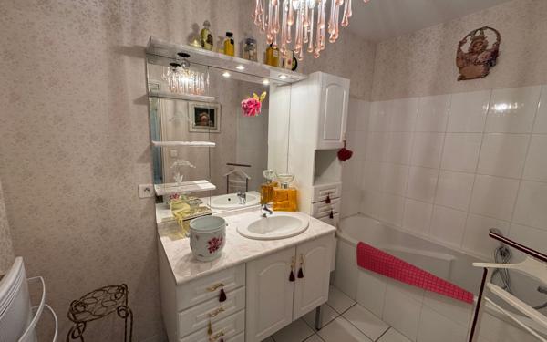 Appartement à vendre    3 pièces • 85,45 m2 Vierzon